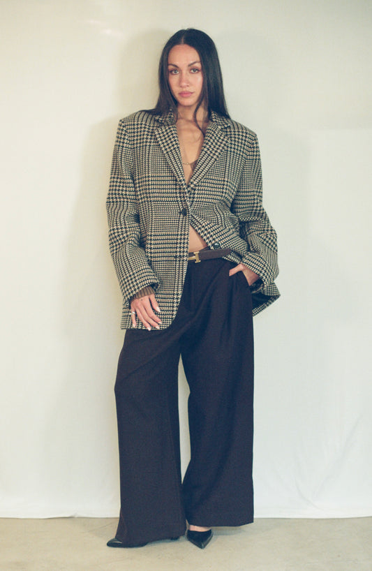 THE GARMENT OXBLOOD TROUSER