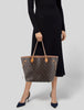 LOUIS VUITTON Neverfull Brown Canvas Monogram Print Shoulder Bag Tote Purse