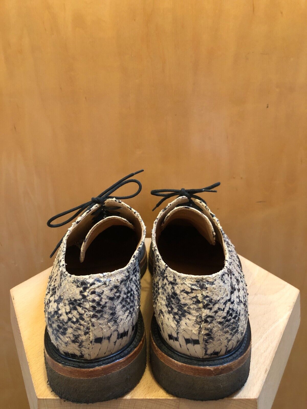 大人気♪【DRIES VAN NOTEN】スネークスキンプリントスニーカー DRIES VAN NOTEN Mens Snakeskin Python Print Beige Lace Up