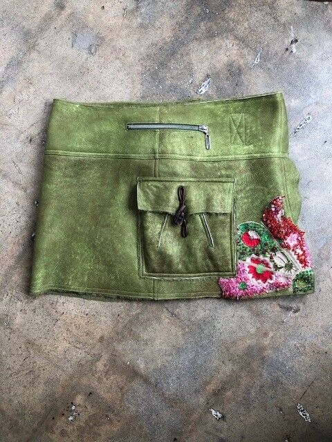 JOHN GALLIANO Vtg 2000s Green Leather Shearling Bead Embroidered Mini Skirt 38/6