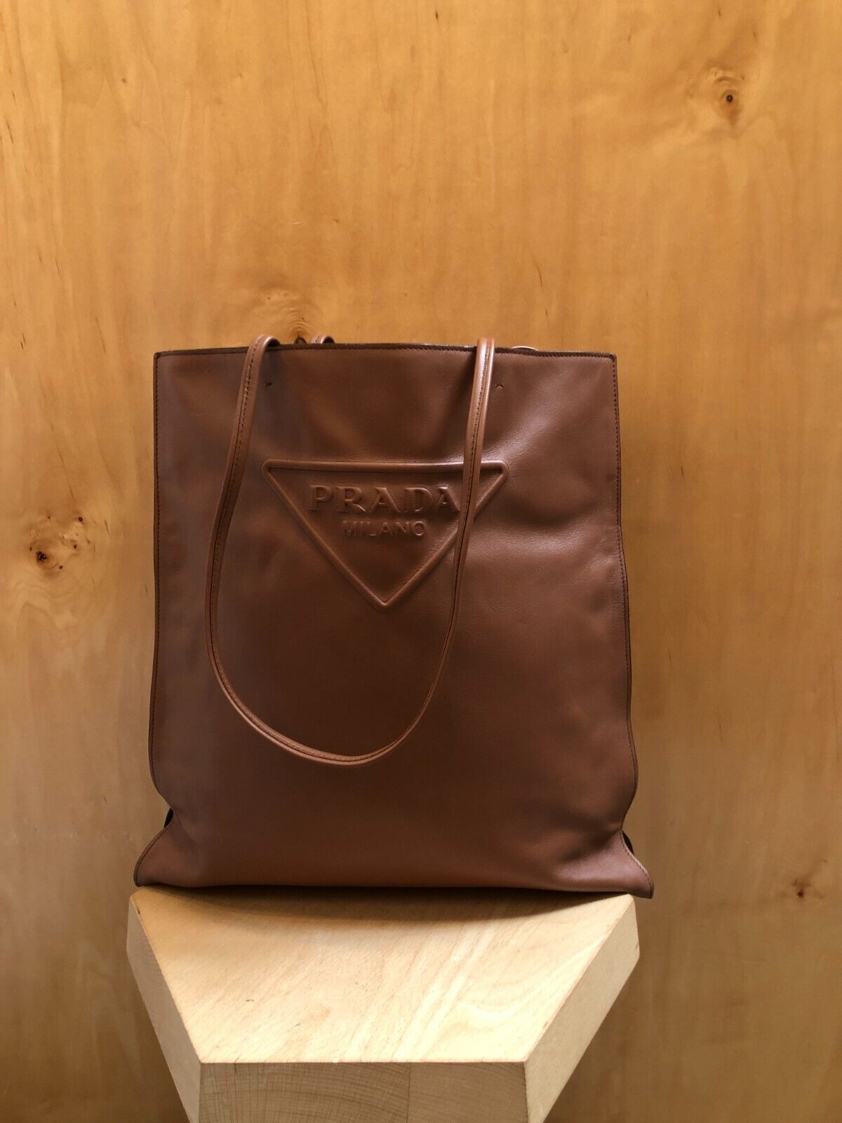 最安値挑戦中★PRADA★レディース ロゴトートバッグ★BROWN Prada ロゴ トートバッグ | ブラウン | FARFETCH JP