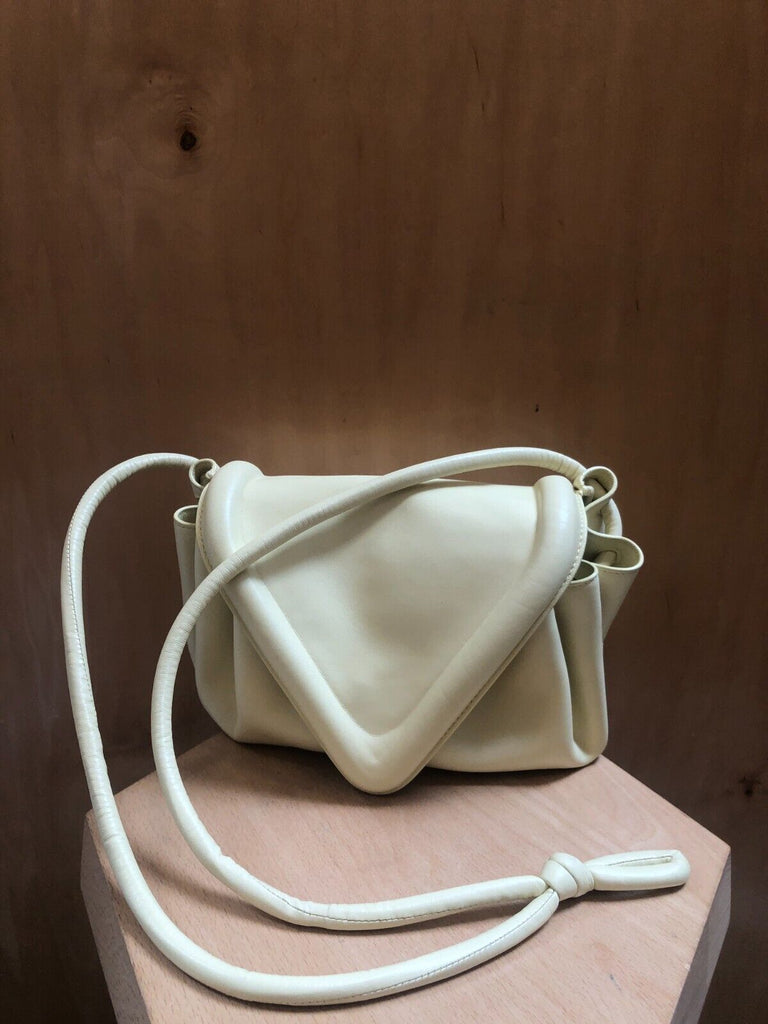 BOTTEGA VENETA Beak Light Ice Cream Yellow Medium Crossbody Shoulder Bag Purse