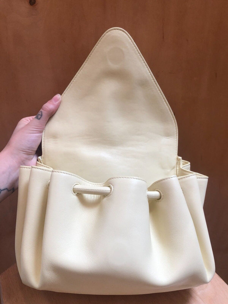 BOTTEGA VENETA Beak Light Ice Cream Yellow Medium Crossbody Shoulder Bag Purse