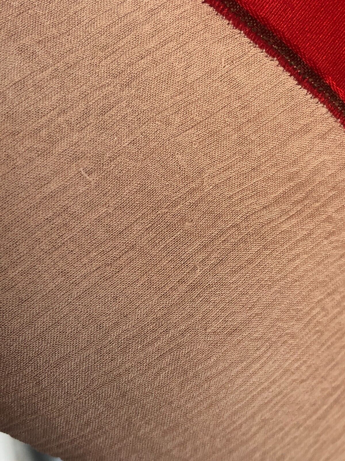 5667879