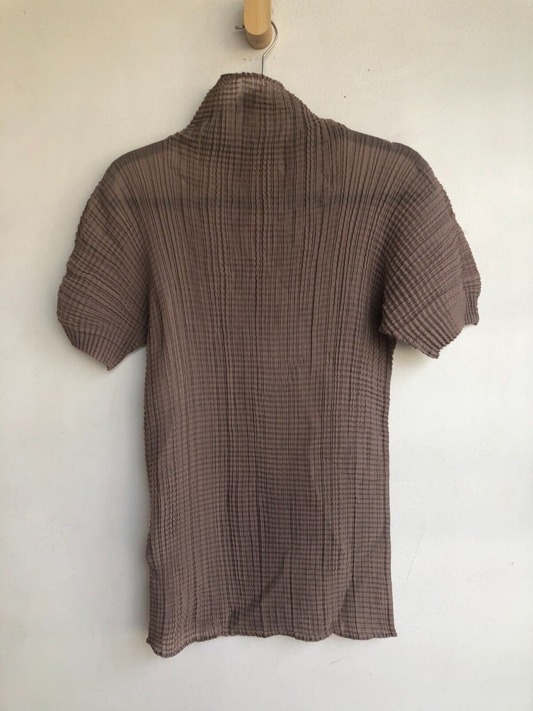 ISSEY MIYAKE Taupe Gray Brown Box Pleated Plisse Mockneck Short Sleeve Top 3/M