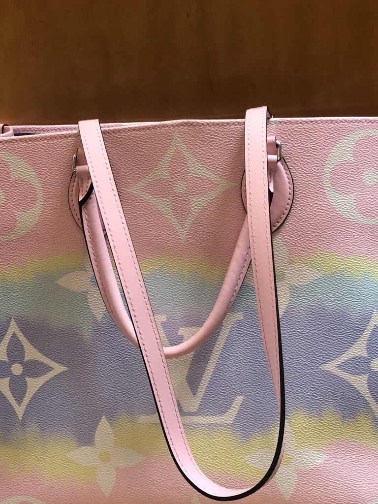 LOUIS VUITTON Escale OnTheGo GM Rainbow Pastel Canvas Monogram Tote Bag Purse