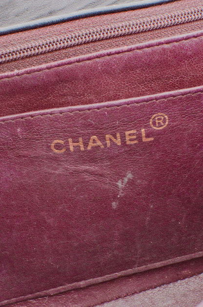 CHANEL Vtg Diana Black Quilted Leather Flap Gold CC Chain Shoulder Bag Purse