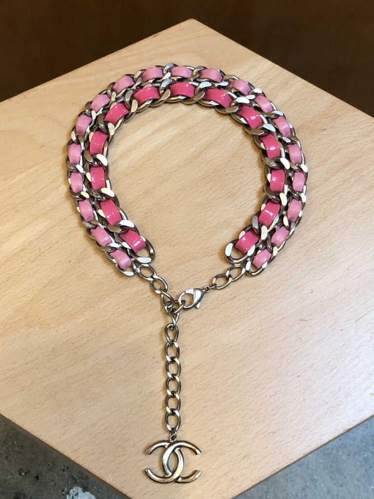 CHANEL Rare SS 2015 Pink Patent Leather Silver Chain CC Logo Choker Necklace