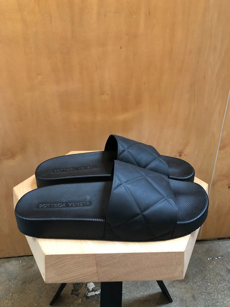 BOTTEGA VENETA Black Rubber Top Quilted Intrecciato Slide Sandal Shoe 40/10/9.5