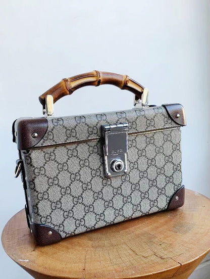 GLOBE TROTTER BAMBOO VANITY CASE