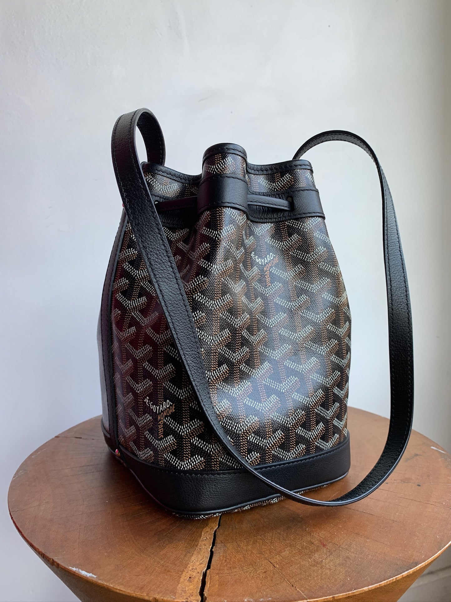 PETIT FLOT MONOGRAM BUCKET BAG
