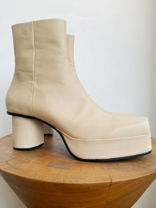 BORDER PLATFORM ANKLE BOOT