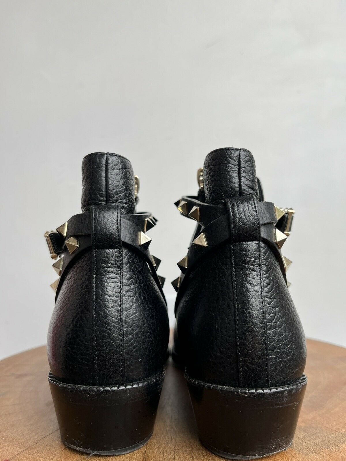 ROCKSTUD ANKLE BOOT