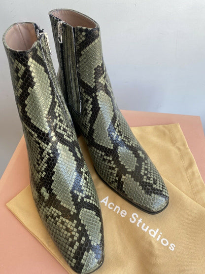 SNAKESKIN DUSTY GREEN BOOT