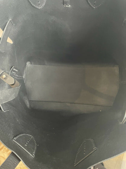 THE MEDIUM BELT BAG