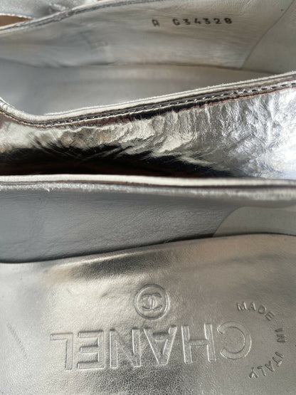 SILVER LAMINATED MARY JANES