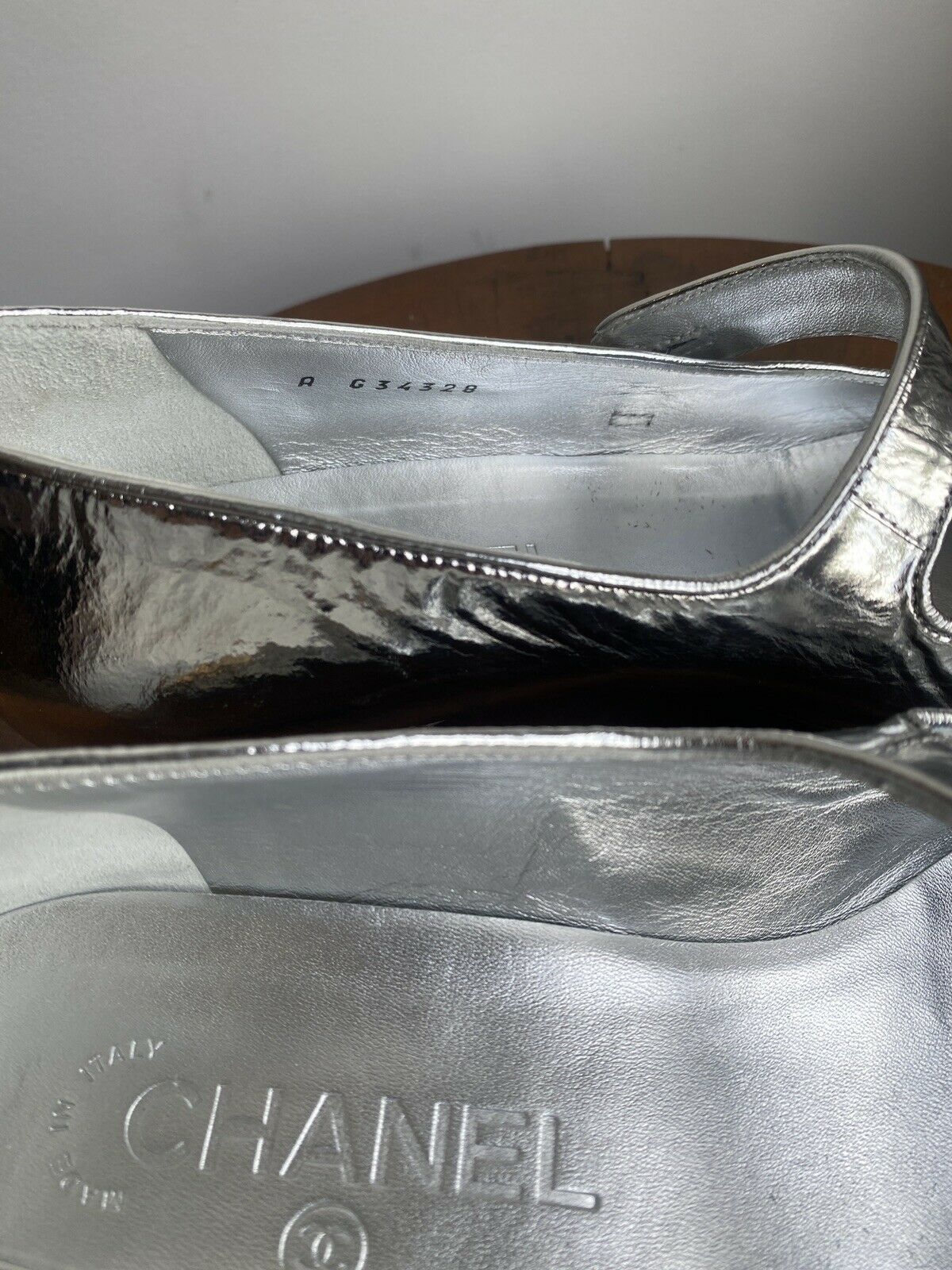 SILVER LAMINATED MARY JANES