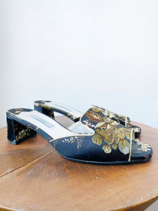 SATIN EMBROIDERED SLIDES