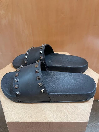 VALENTINO Black Rockstud Silver Rubber Flat Pool Slide Sandal Shoe 39/9/8.5