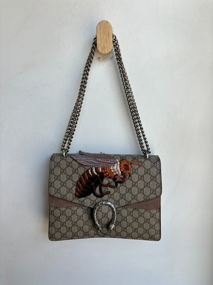 GUCCI GG Supreme Dionysus Hornet Beige Brom Monogram Logo Shoulder Bag Purse