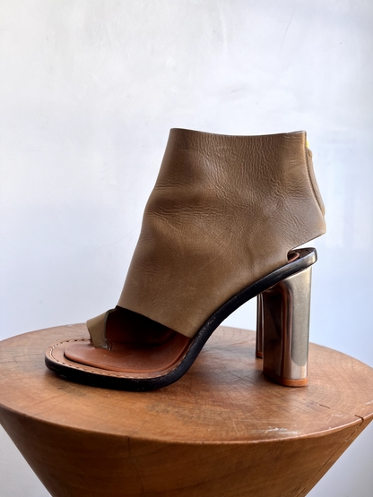 CELINE Phoebe Philo Old Rare Brown Taupe Leather Peep Toe