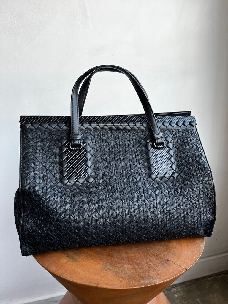 BOTTEGA VENETA Tricot Intrecciato Black Leather Raffia Medium Hand Bag Purse