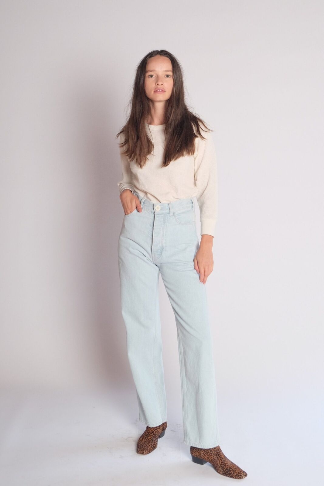 JESSE KAMM 225's Light Pale Blue High Waist Straight Slim Leg Denim Pant 0
