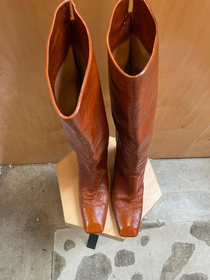 MIISTA Finola Tan Camel Brown Patent Leather Chunky Block Heel Knee High Boot 40