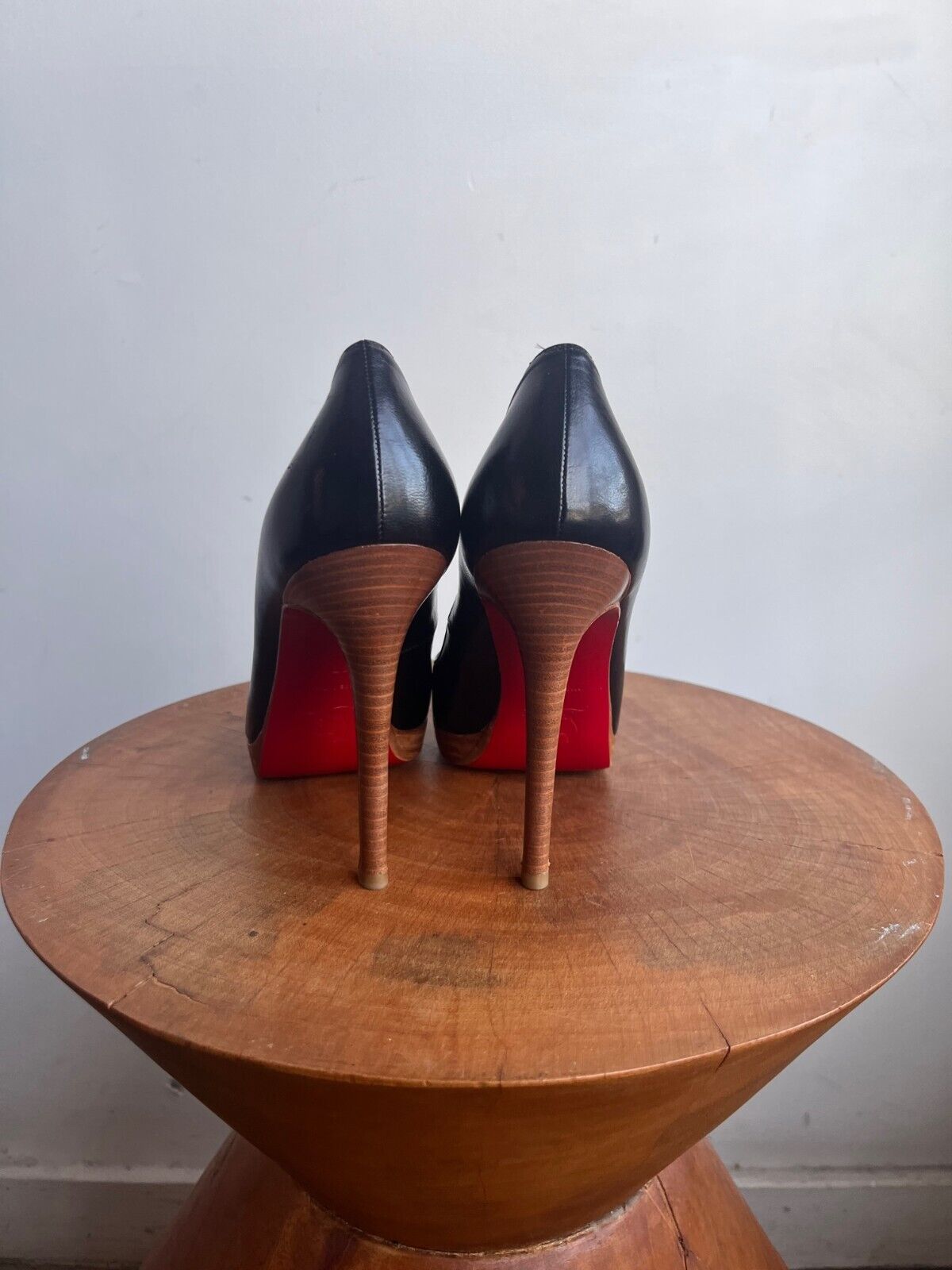 CHRISTIAN LOUBOUTIN Lady Black Leather Platform Peep Open Toe Stiletto Heels 37