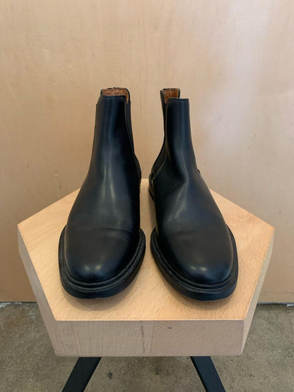 WOMAN BY COMMON PROJECTS Black Leather Ssense Chelsea Ankle Flat Boots 37/7/6.5