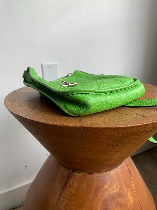 HERMES Vespa TPM Apple Green Pebbled Leather Mini Small Shoulder Bag Purse