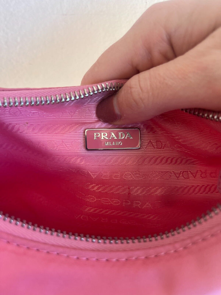 Vintage Prada Milano Dal 1913 handbag | Prada handbags vintage, Bags,  Vintage handbags
