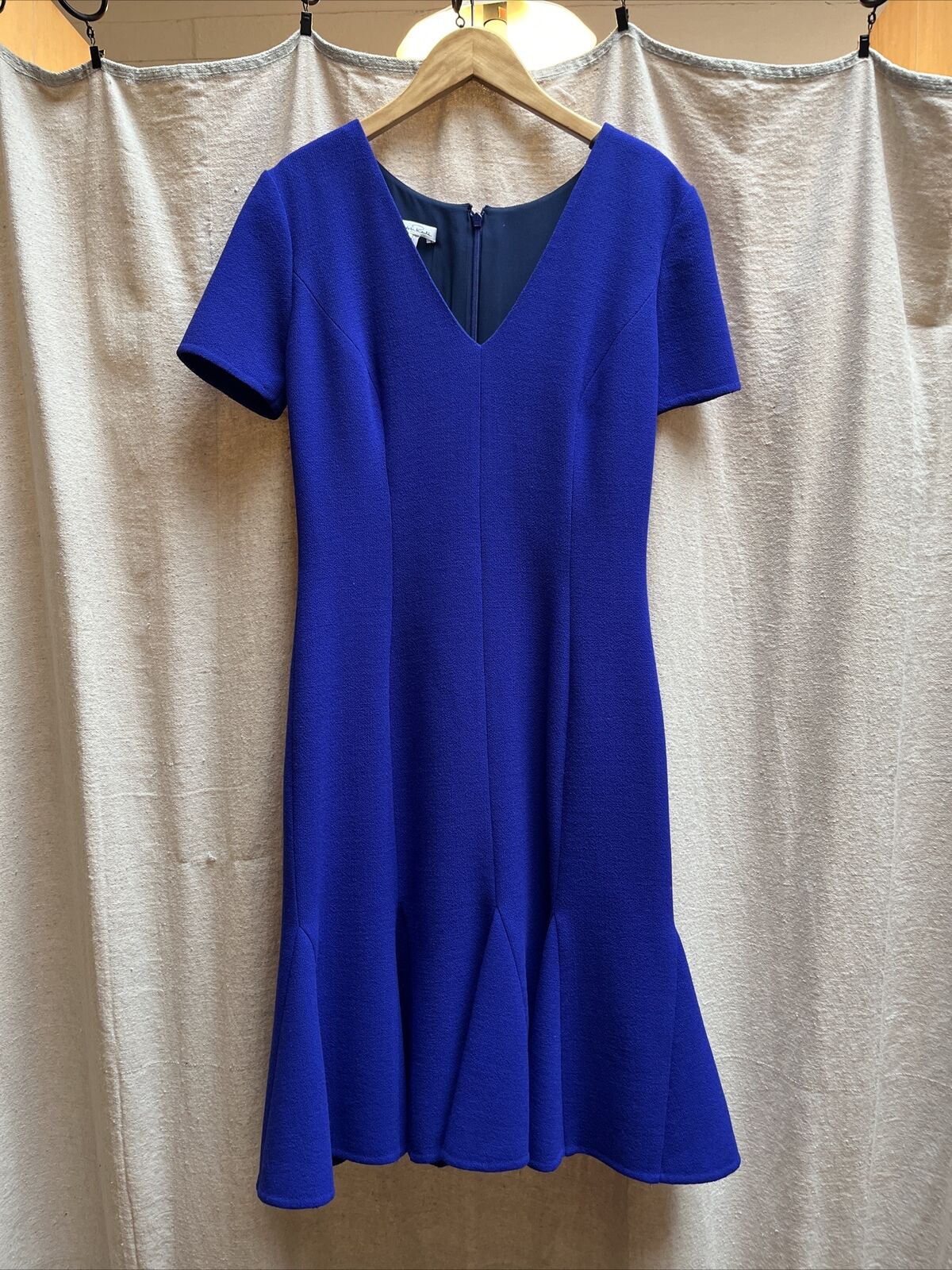 OSCAR DE LA RENTA Purple Crepe Wool Short Sleeve V Neck Fit & Flare Dress 2
