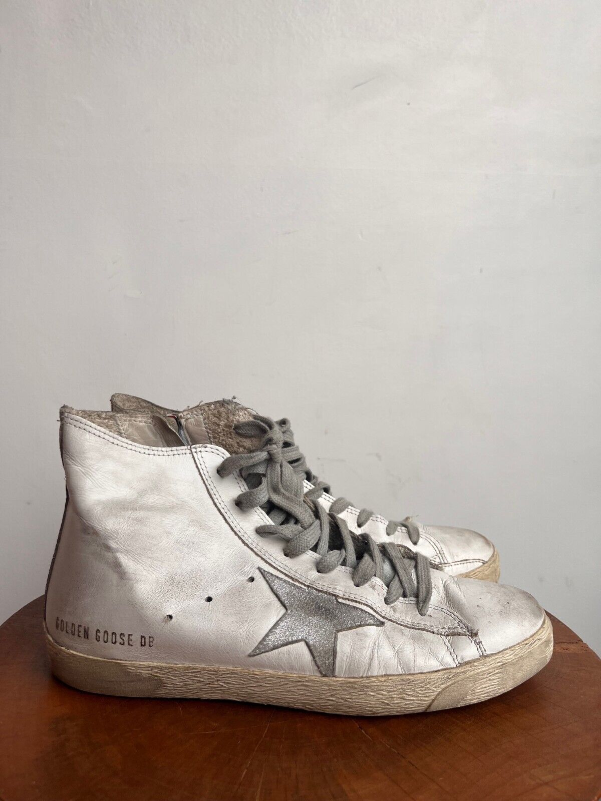 【送料&関税込】Golden  White Leather Francy Sneakers Men's Francy LAB in golden glitter with white leather star