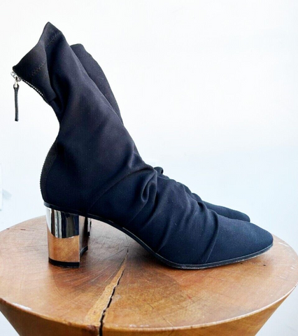 MANOLO BLAHNIK BB Navy Suede Leather Pointed Toe Stiletto Heel Pump Shoe 38