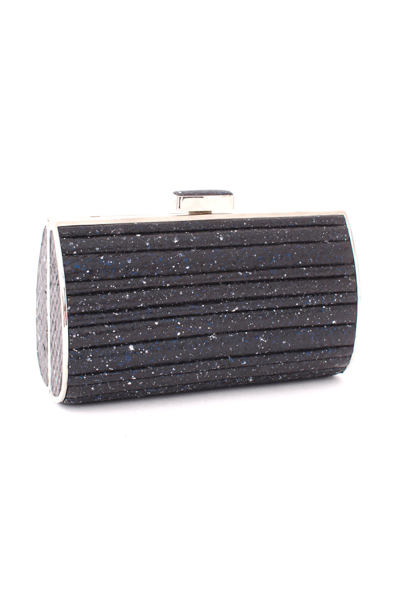 SALMON SKIN CLUTCH