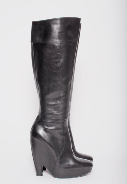 WEDGE BOOTS