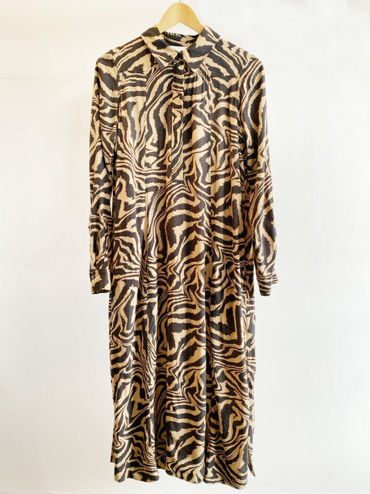 ZEBRA PRINT SHIRT DRESS