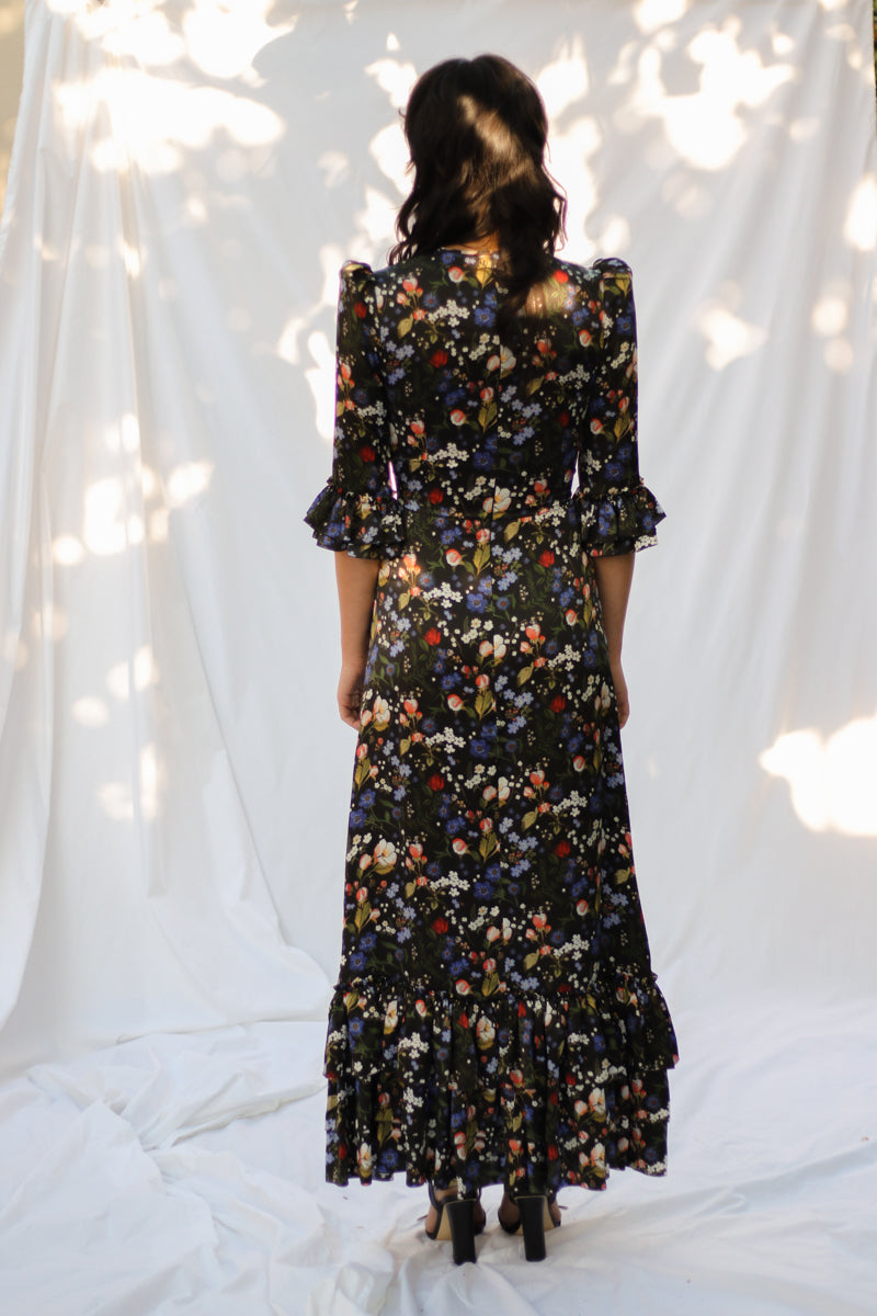 ROYAL CINDERELLA DRESS WITH TAGS