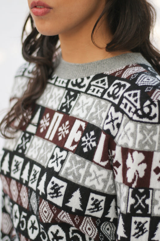 EXCLUSIVE WINTER '19 SWEATER WITH TAGS