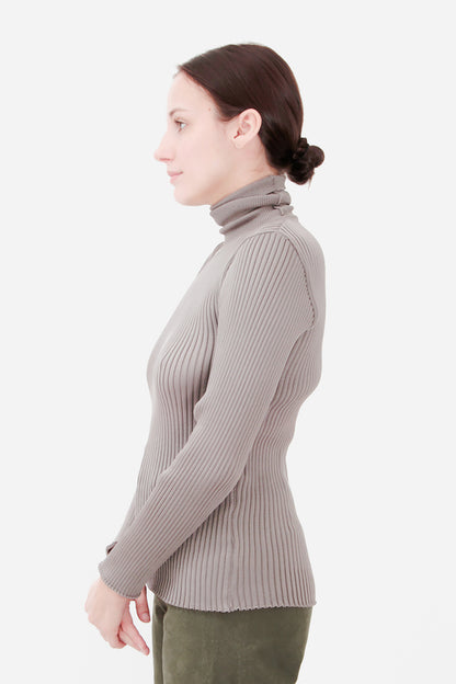 RIBBED TURTLENECK TOP