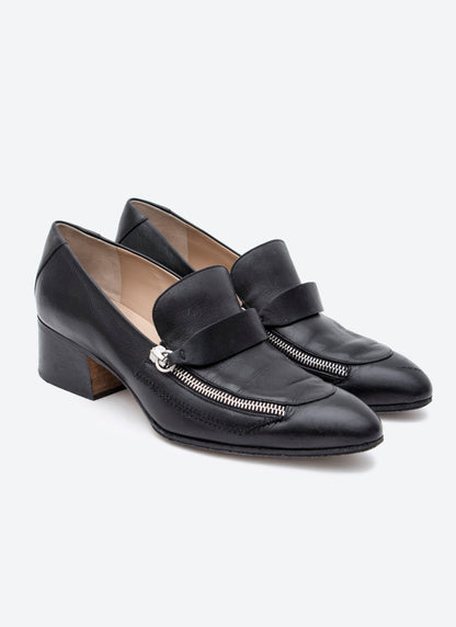 ZIP LOAFER