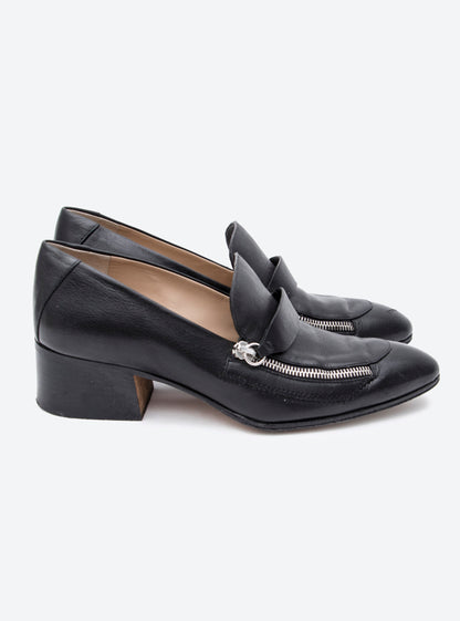 ZIP LOAFER