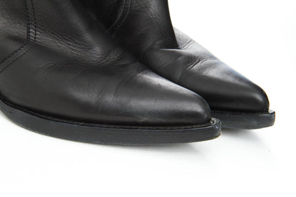COWBOY BOOTS