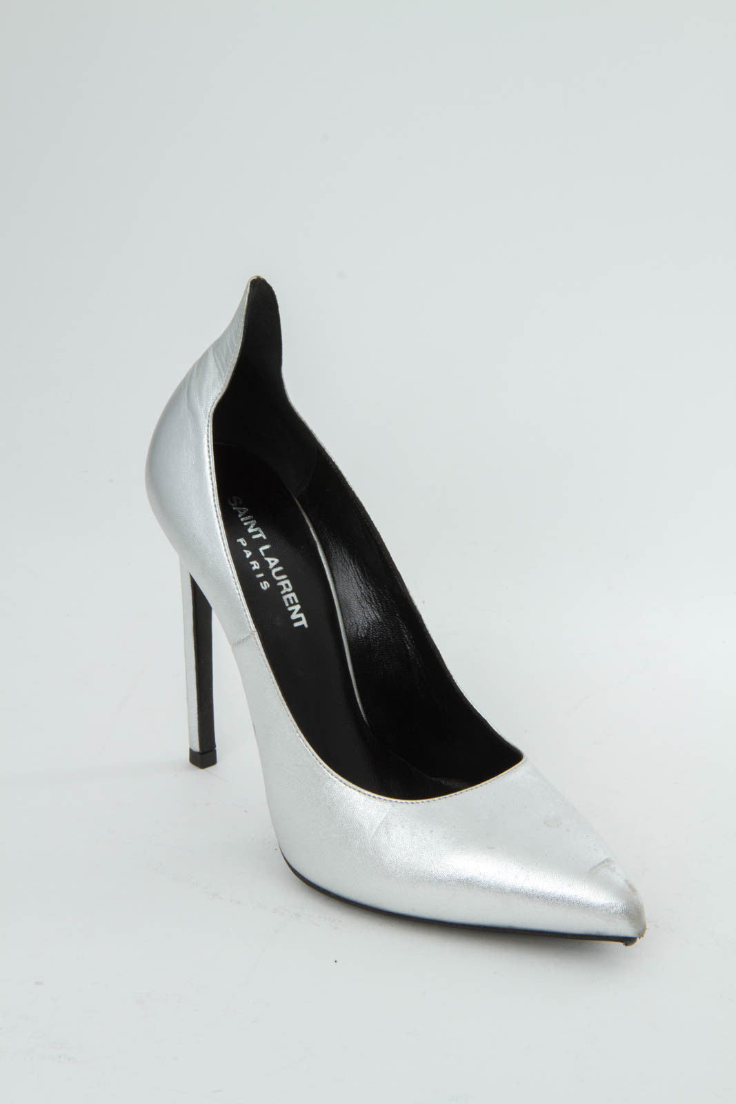 THORN HEELS