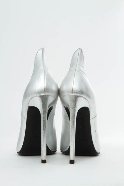 THORN HEELS