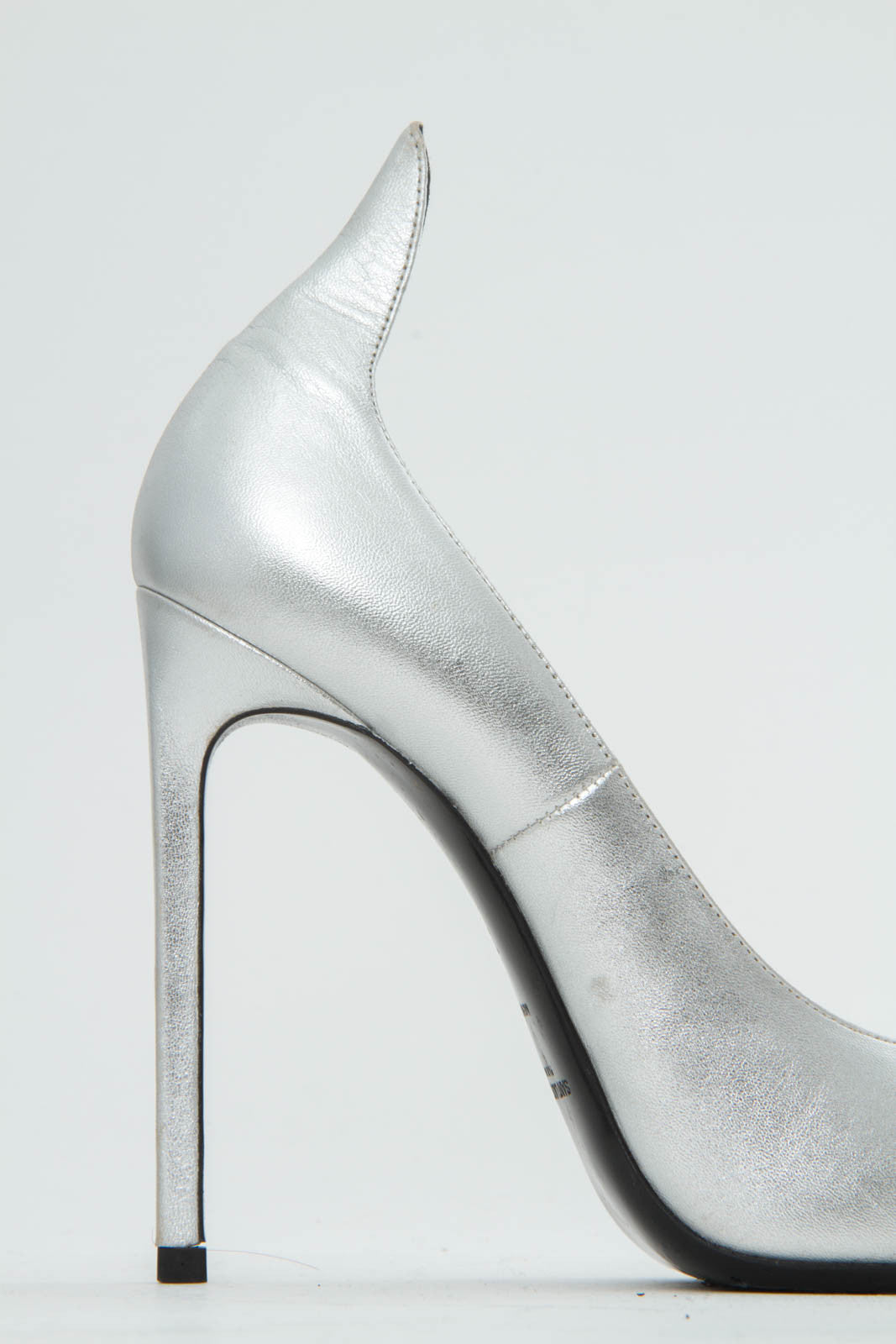 THORN HEELS