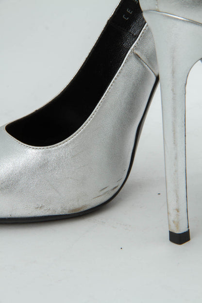 THORN HEELS