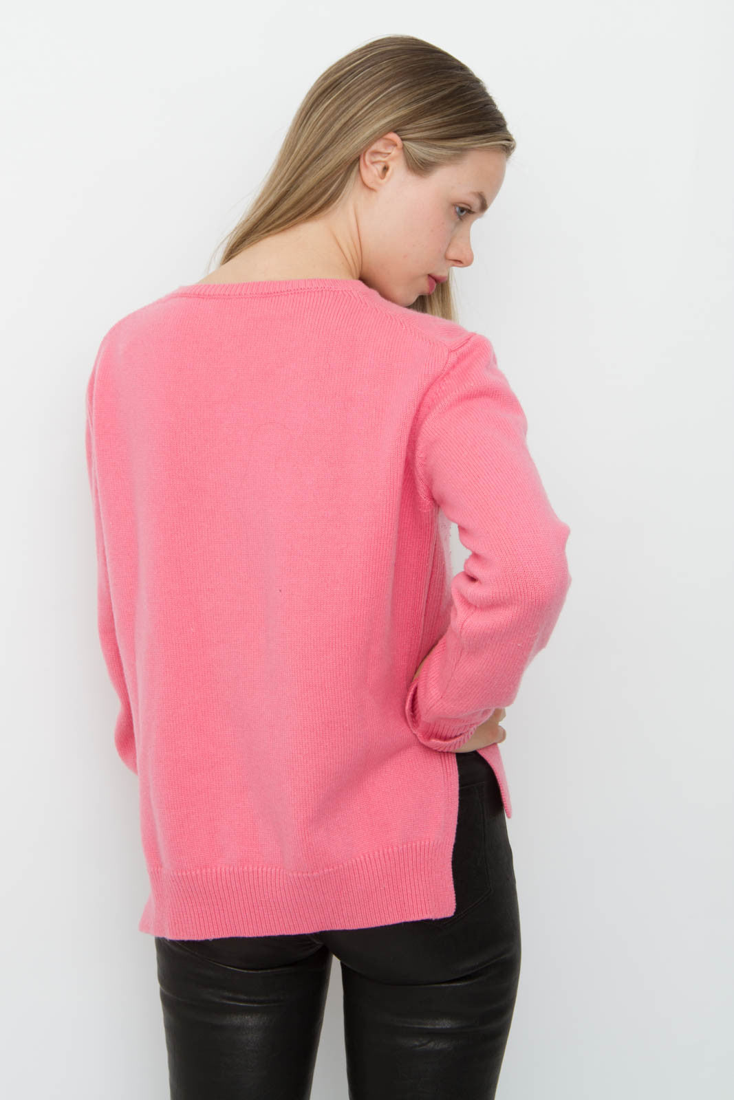 VINTAGE PINK SWEATER