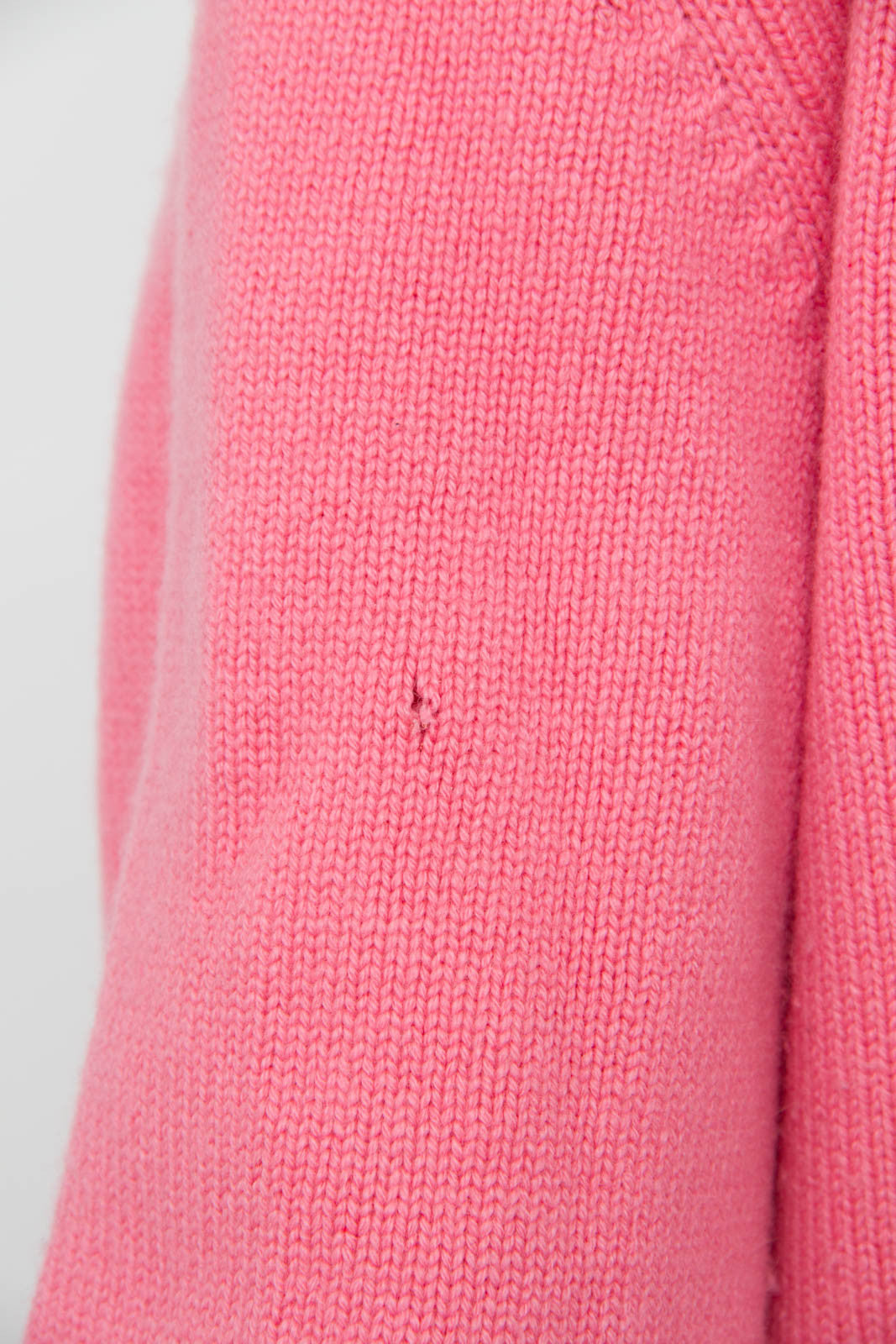 VINTAGE PINK SWEATER